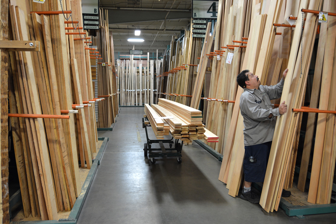 Los Angeles Lumber Yard & Hardwood Valencia Lumber & Panel